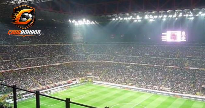  Hệ thống tổ chức chuyên nghiệp và bầu không khí bóng đá cuồng nhiệt tại Serie A.